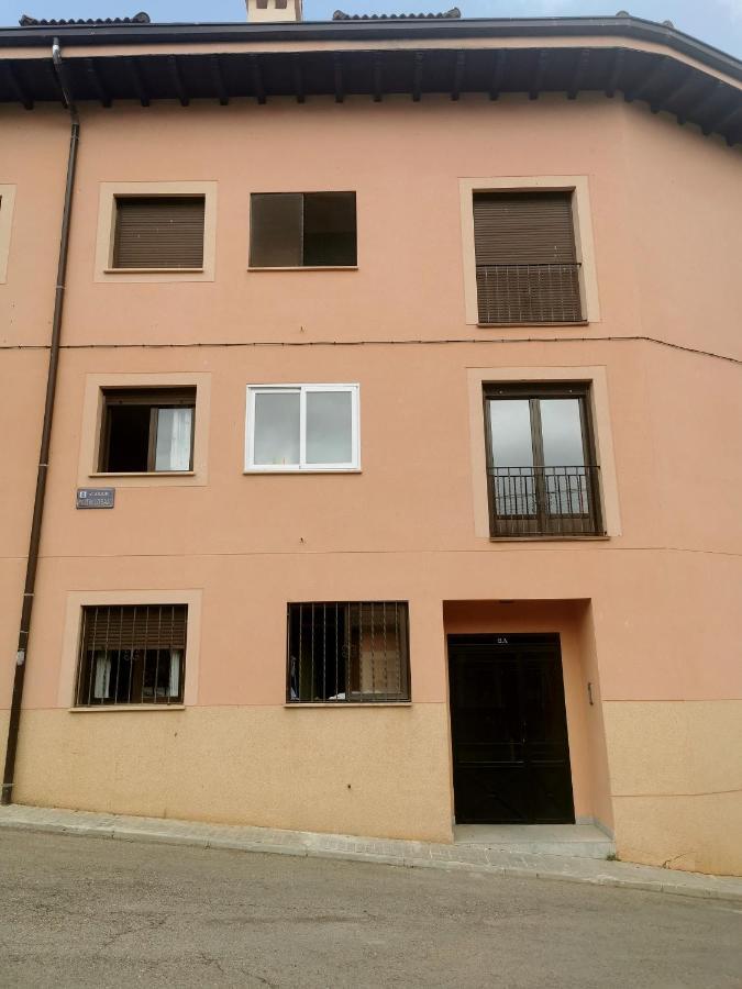 Riaza Vacacional - Apartamento En El Centro Εξωτερικό φωτογραφία