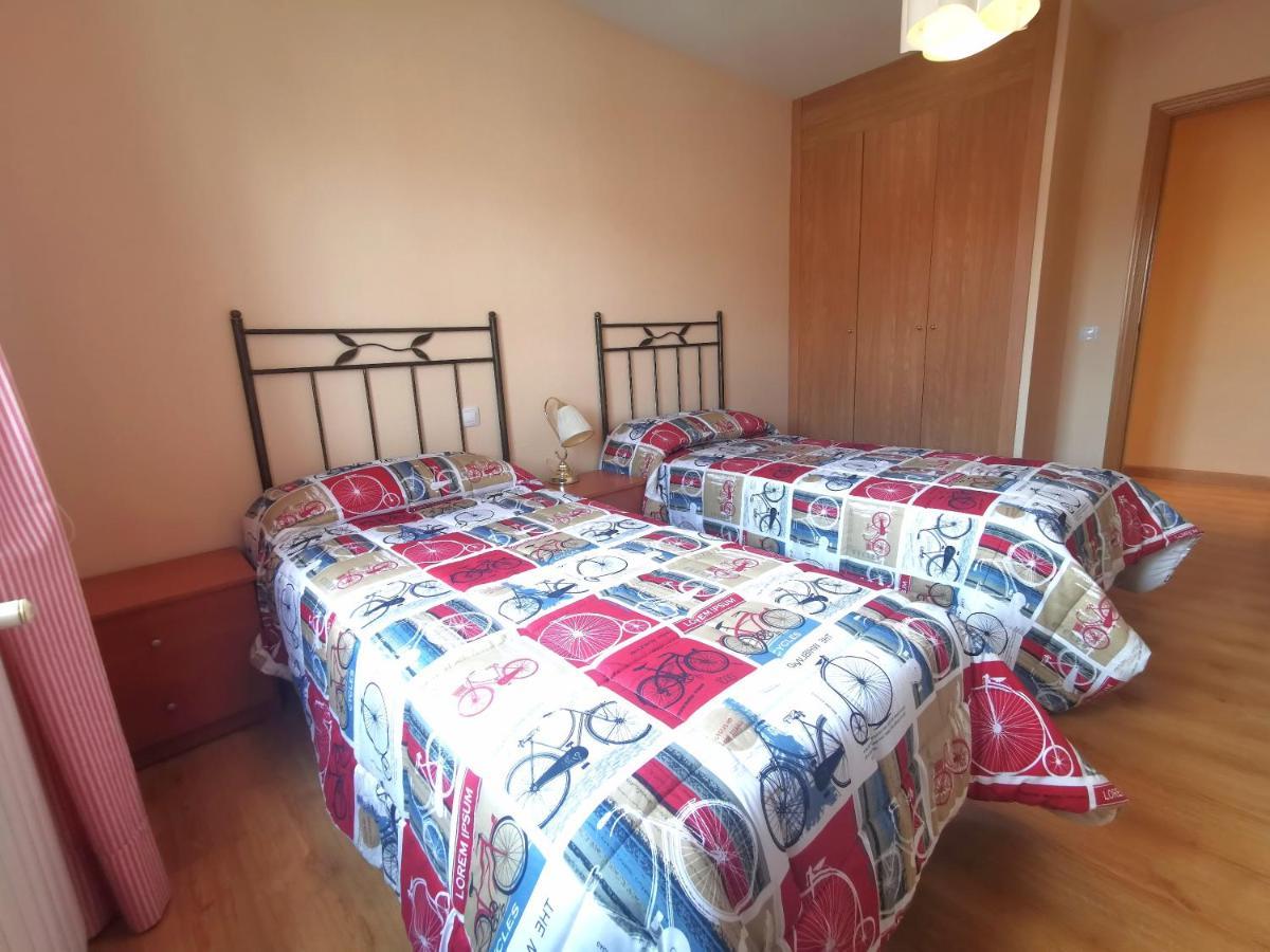 Riaza Vacacional - Apartamento En El Centro Εξωτερικό φωτογραφία